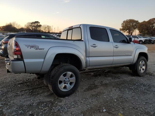 Photo 3 from auction – 2011 TOYOTA TACOMA DOU with VIN 3TMLU4EN6BM079574