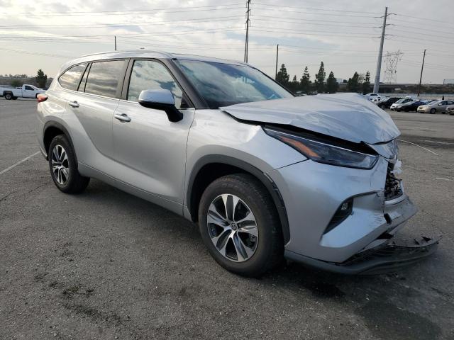 Photo 4 from auction – 2023 TOYOTA HIGHLANDER with VIN 5TDKDRAH5PS044332