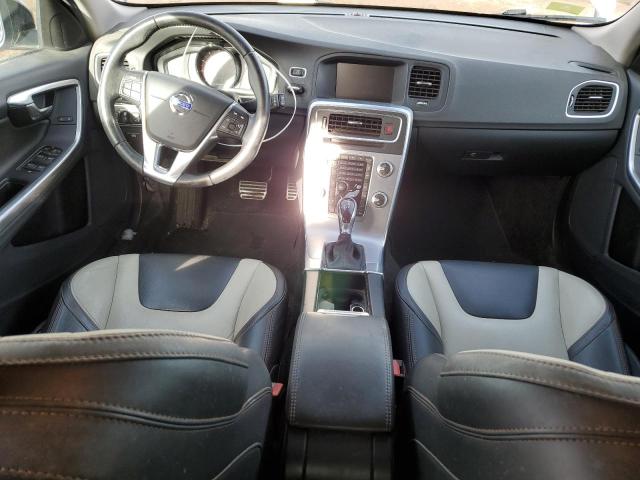 Photo 8 from auction – 2017 VOLVO V60 CROSS with VIN YV440MWK0H1024691