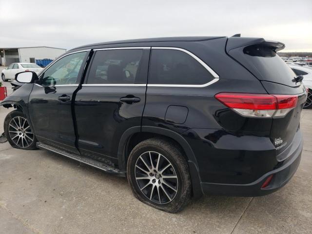 Photo 2 from auction – 2018 TOYOTA HIGHLANDER with VIN 5TDKZRFH9JS539456