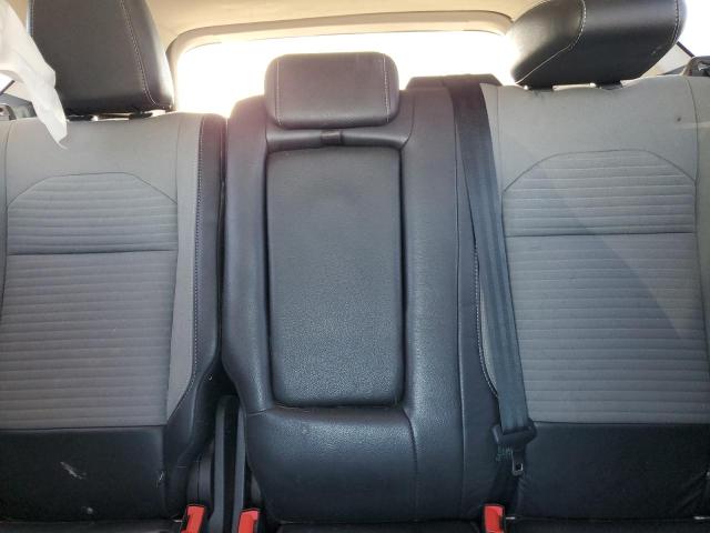 Photo 10 from auction – 2019 FORD ESCAPE SE with VIN 1FMCU0GD1KUB57912