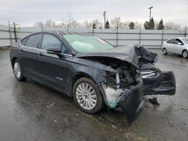 Foto 4 de la subasta – 2016 FORD FUSION SE con VIN 3FA6P0LU7GR360208