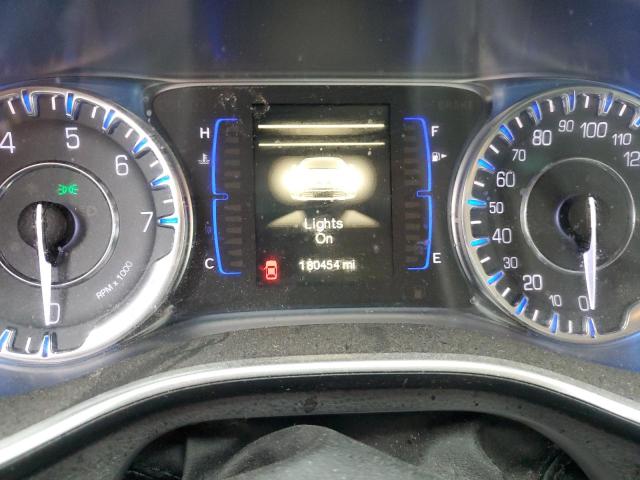 Photo 9 from auction – 2015 CHRYSLER 200 LIMITE with VIN 1C3CCCAB1FN669612