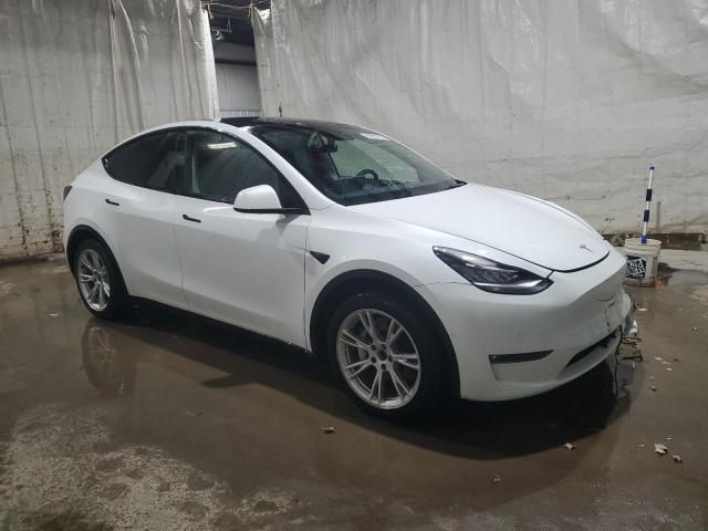 Photo 4 from auction – 2021 TESLA MODEL Y with VIN 5YJYGAEE2MF180176