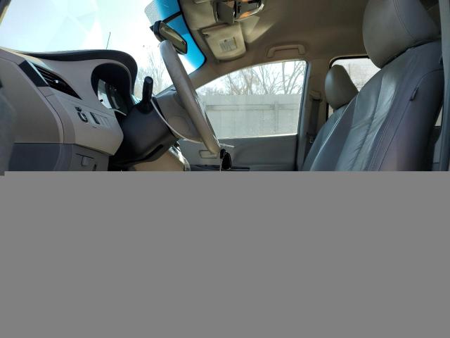 Photo 7 from auction – 2014 TOYOTA SIENNA LE with VIN 5TDKK3DC8ES436866