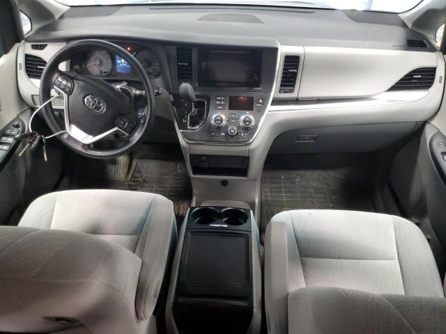 Photo 8 from auction – 2016 TOYOTA SIENNA LE with VIN 5TDJK3DC2GS129739