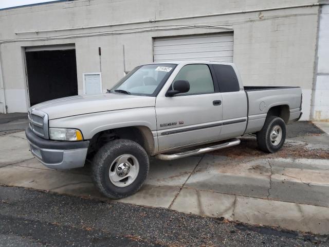 DODGE RAM 1500 2001 with VIN 3B7HF12Y71G208643 - Photo from auction