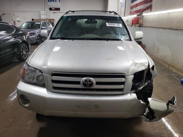 Photo 5 from auction – 2007 TOYOTA HIGHLANDER with VIN JTEDD21A170164128