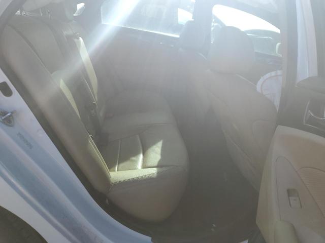 Photo 10 from auction – 2015 HYUNDAI SONATA HYB with VIN KMHEC4A48FA119113