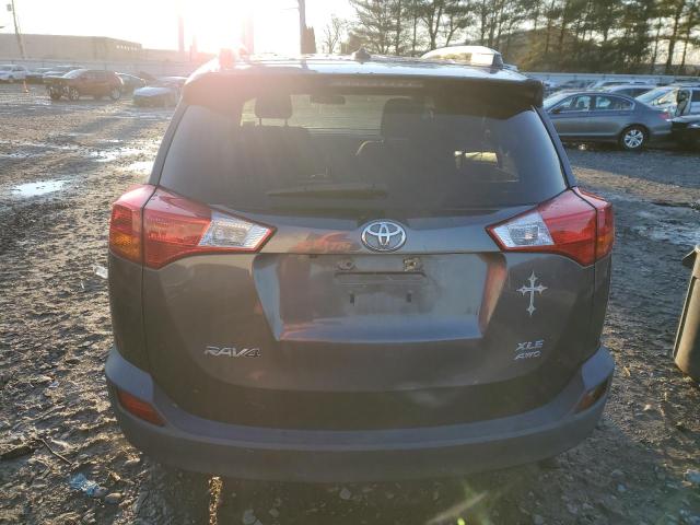Photo 6 from auction – 2015 TOYOTA RAV4 XLE with VIN 2T3RFREV2FW318012