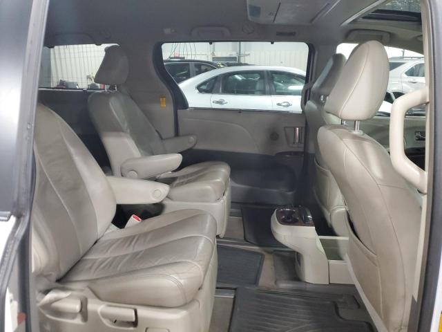 Photo 11 from auction – 2014 TOYOTA SIENNA XLE with VIN 5TDDK3DC2ES078351