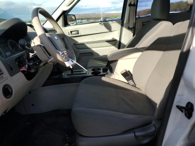 Photo 7 from auction – 2010 FORD ESCAPE XLS with VIN 1FMCU9C76AKA71493
