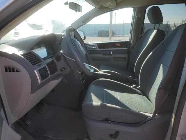 Photo 7 from auction – 2010 CHRYSLER TOWN & COU with VIN 2A4RR5D16AR169888