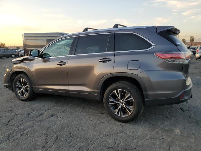 Photo 2 from auction – 2016 TOYOTA HIGHLANDER with VIN 5TDKKRFH8GS145573