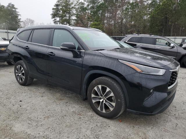 Photo 4 from auction – 2022 TOYOTA HIGHLANDER with VIN 5TDGZRBH2NS207862