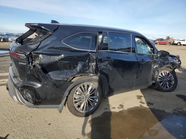 Photo 3 from auction – 2022 TOYOTA HIGHLANDER with VIN 5TDEBRCH9NS082773