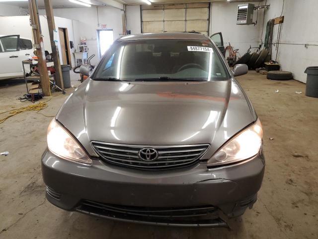 Photo 5 from auction – 2006 TOYOTA CAMRY LE with VIN 4T1BE32K06U698178