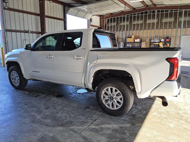 Photo 2 from auction – 2024 TOYOTA TACOMA DOU with VIN 3TMLB5JN0RM020032
