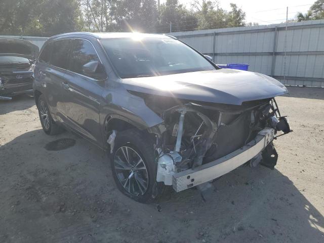 Photo 4 from auction – 2016 TOYOTA HIGHLANDER with VIN 5TDKKRFH1GS123513