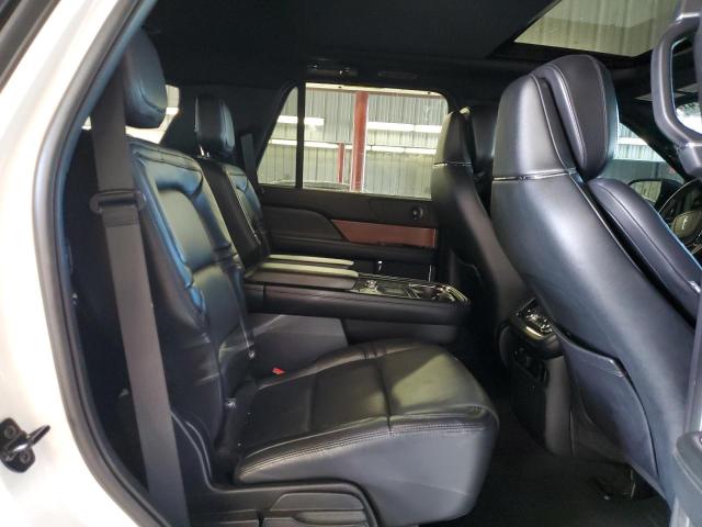 Photo 11 from auction – 2020 LINCOLN NAVIGATOR with VIN 5LMJJ2LTXLEL04472