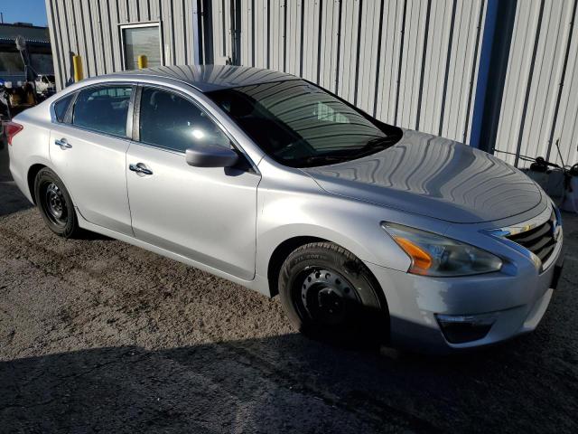 Photo 4 from auction – 2013 NISSAN ALTIMA 2.5 with VIN 1N4AL3AP1DN568104