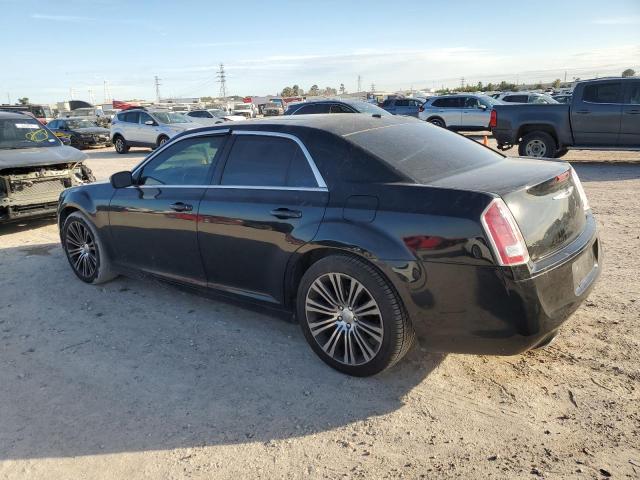 Photo 2 from auction – 2013 CHRYSLER 300 S with VIN 2C3CCABTXDH687530