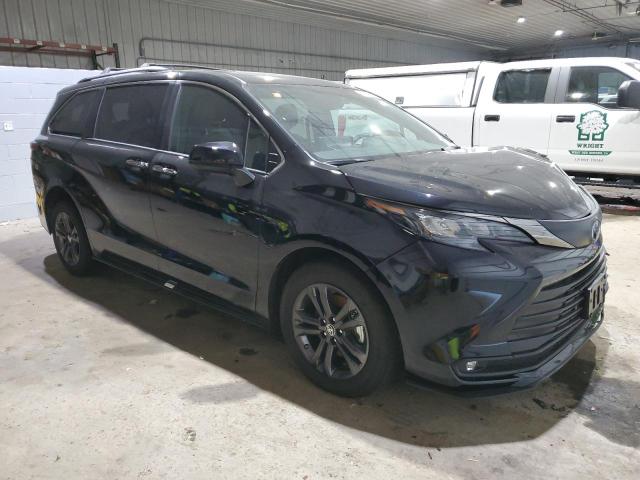Photo 4 from auction – 2024 TOYOTA SIENNA XSE with VIN 5TDCSKFC3RS112161