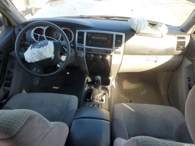 Photo 8 from auction – 2005 TOYOTA 4RUNNER SR with VIN JTEBU14R350061552