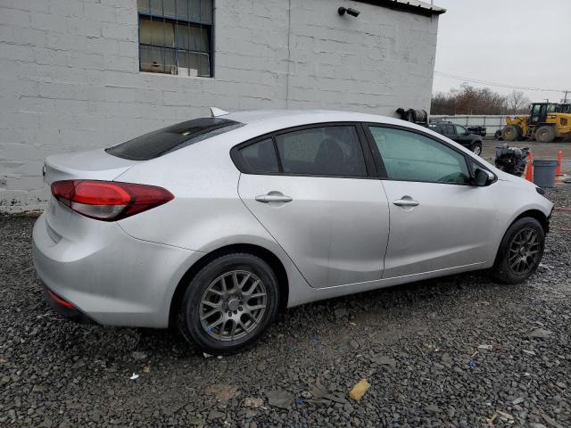 Photo 3 from auction – 2017 KIA FORTE LX with VIN 3KPFK4A73HE082784