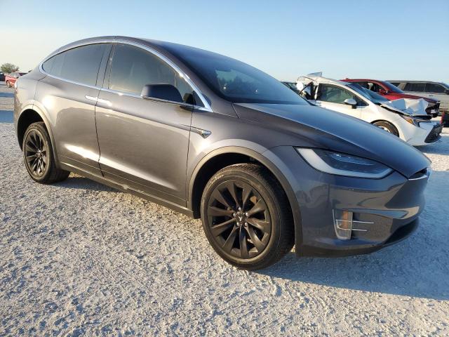 Photo 4 from auction – 2017 TESLA MODEL X with VIN 5YJXCBE22HF049774