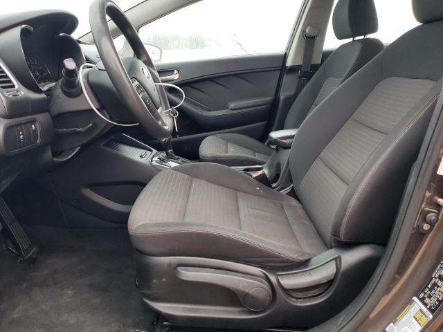 Photo 7 from auction – 2017 KIA FORTE LX with VIN 3KPFL4A74HE067322