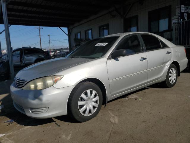Photo 1 from auction – 2005 TOYOTA CAMRY LE with VIN 4T1BE32K25U583340