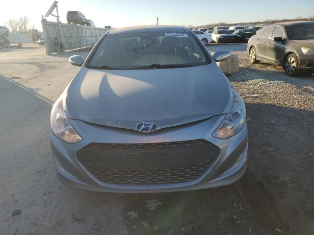 Photo 5 from auction – 2012 HYUNDAI SONATA HYB with VIN KMHEC4A45CA036122
