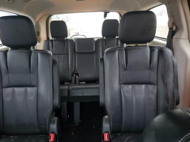 Photo 10 from auction – 2014 CHRYSLER TOWN & COU with VIN 2C4RC1BG1ER176602