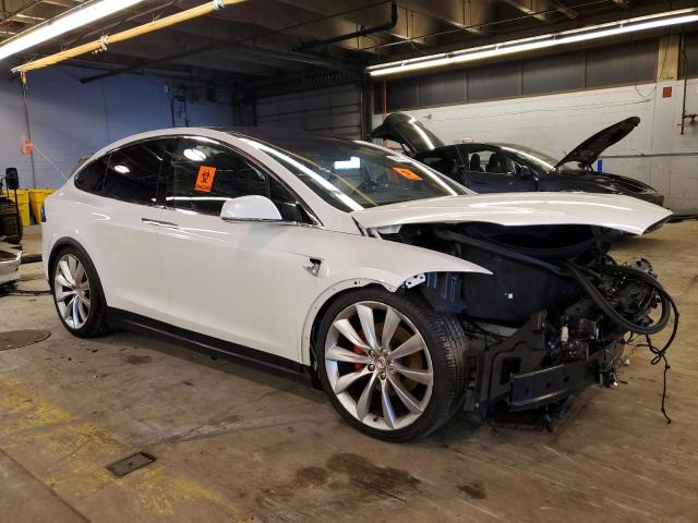 Photo 4 from auction – 2016 TESLA MODEL X with VIN 5YJXCAE43GF006829