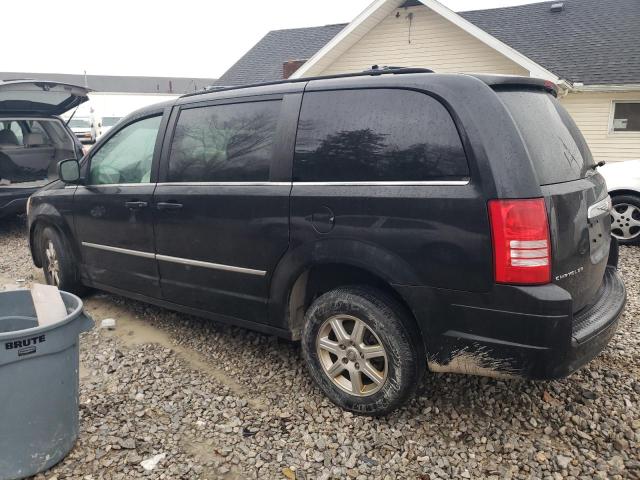 Photo 2 from auction – 2010 CHRYSLER TOWN & COU with VIN 2A4RR5D1XAR300935