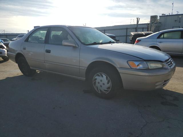 Photo 4 from auction – 1997 TOYOTA CAMRY CE with VIN 4T1BG22K2VU755094