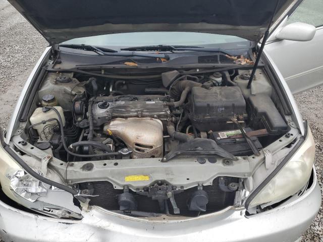 Photo 11 from auction – 2003 TOYOTA CAMRY LE with VIN 4T1BE32K73U150593