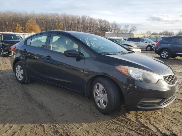 Photo 4 from auction – 2016 KIA FORTE LX with VIN KNAFK4A68G5524960