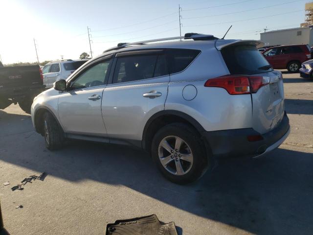 Photo 2 from auction – 2015 TOYOTA RAV4 XLE with VIN JTMWFREVXFJ044608