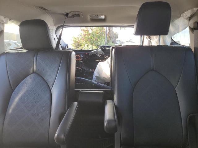Photo 10 from auction – 2022 TOYOTA HIGHLANDER with VIN 5TDEBRCH9NS082773