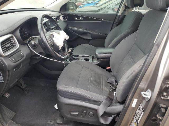 Photo 7 from auction – 2016 KIA SORENTO LX with VIN 5XYPGDA37GG076698
