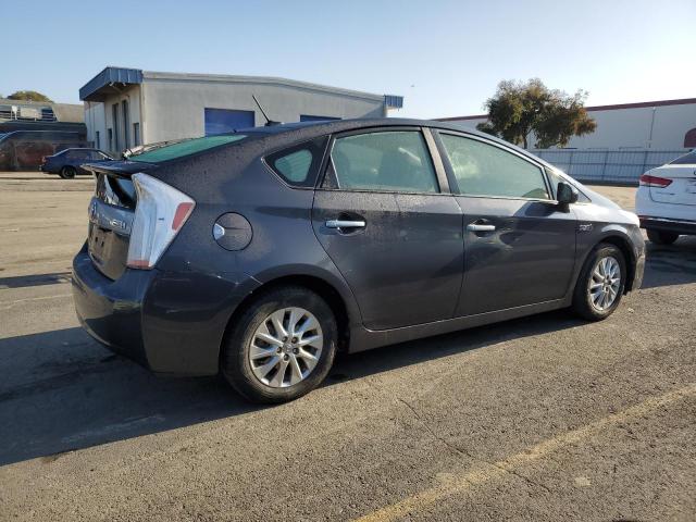 Photo 3 from auction – 2013 TOYOTA PRIUS PLUG with VIN JTDKN3DPXD3032154