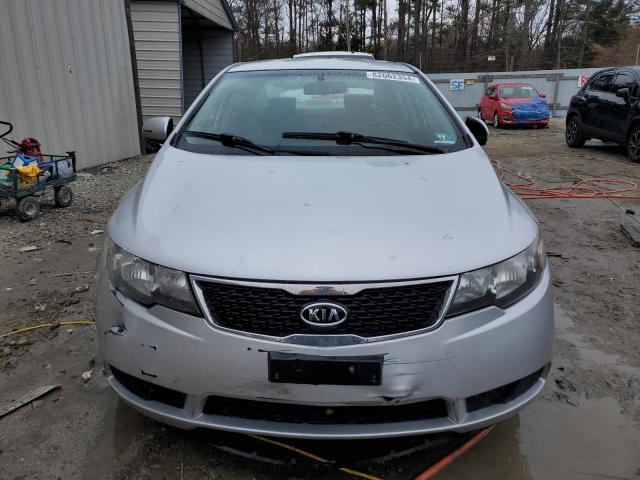 Photo 5 from auction – 2011 KIA FORTE EX with VIN KNAFU4A21B5326981