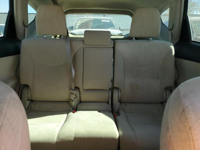 Photo 10 from auction – 2012 TOYOTA PRIUS V with VIN JTDZN3EU1C3083351