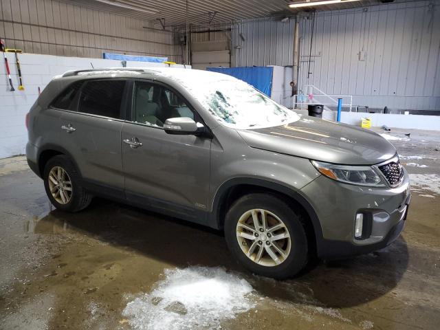 Photo 4 from auction – 2014 KIA SORENTO LX with VIN 5XYKTDA72EG474374