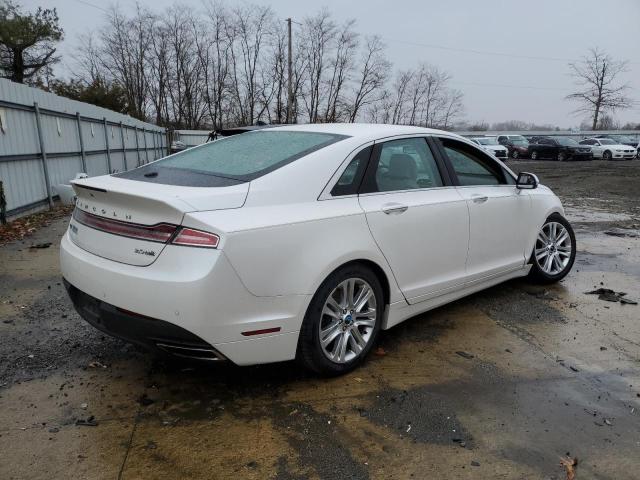 Photo 3 from auction – 2016 LINCOLN MKZ with VIN 3LN6L2J95GR616549