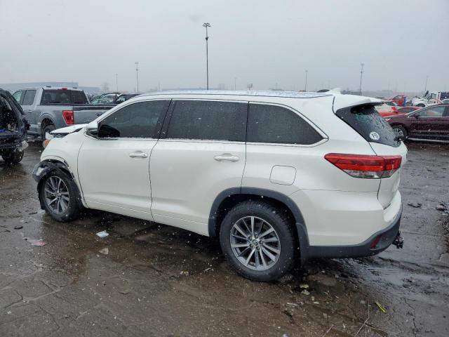 Photo 2 from auction – 2018 TOYOTA HIGHLANDER with VIN 5TDJZRFH3JS523667