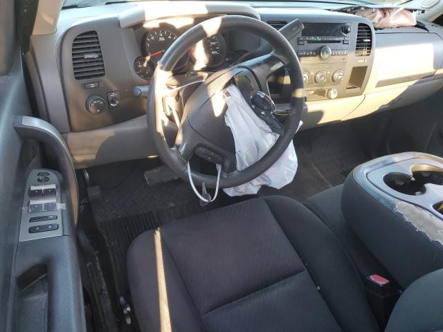 Photo 8 from auction – 2010 CHEVROLET SILVERADO with VIN 1GCSCREA0AZ245786