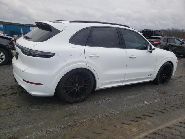 Photo 3 from auction – 2022 PORSCHE CAYENNE GT with VIN WP1AG2AY2NDA38294